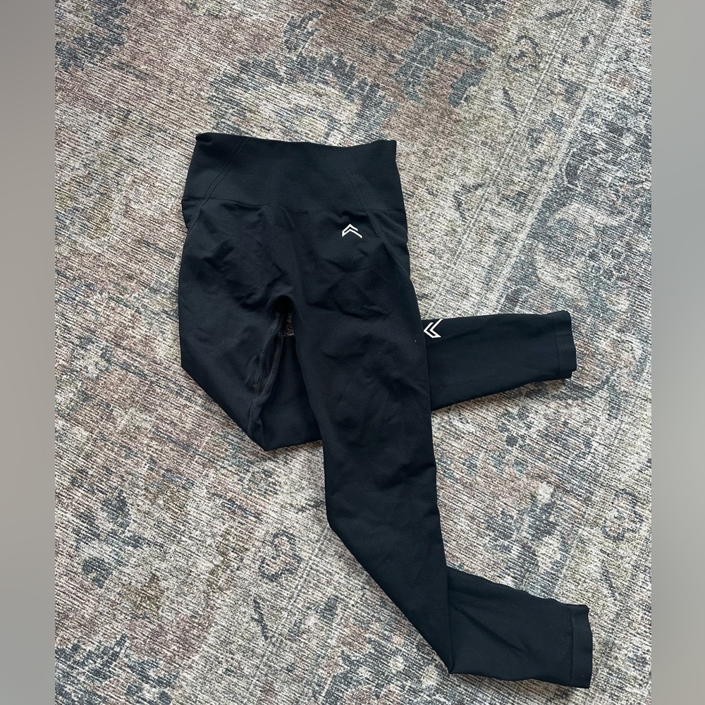 Oner active effortless black leggings, size small